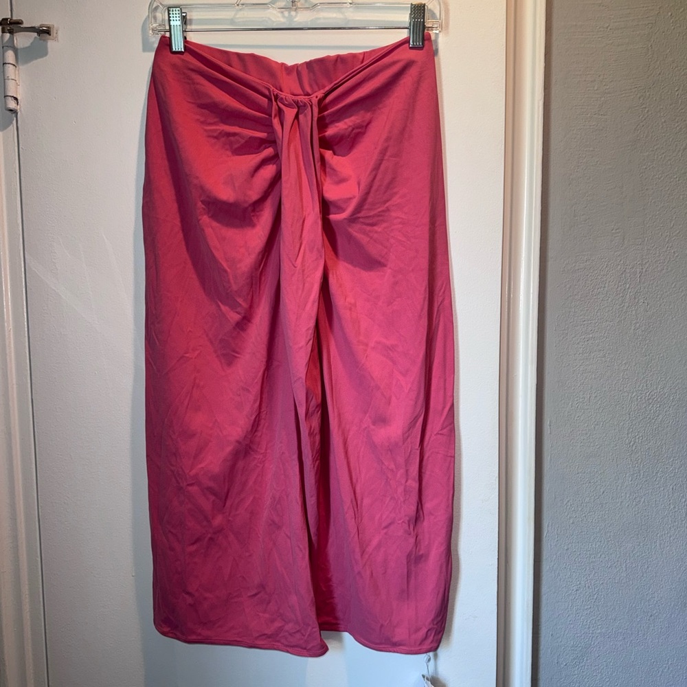 Skin Worldwide Swim Coverup Skirt UPF 50+ NWT